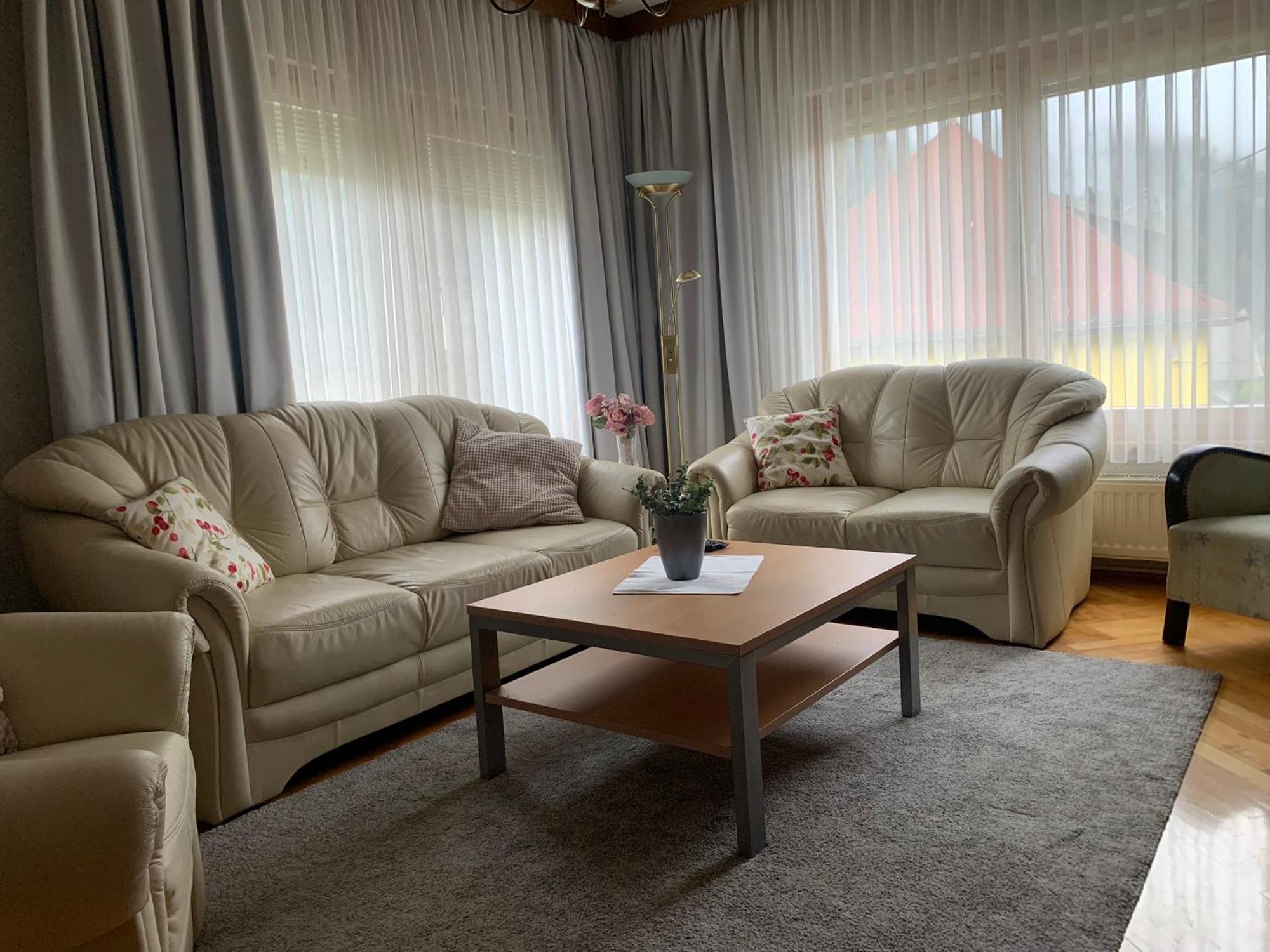 Haus Heincz Apartment